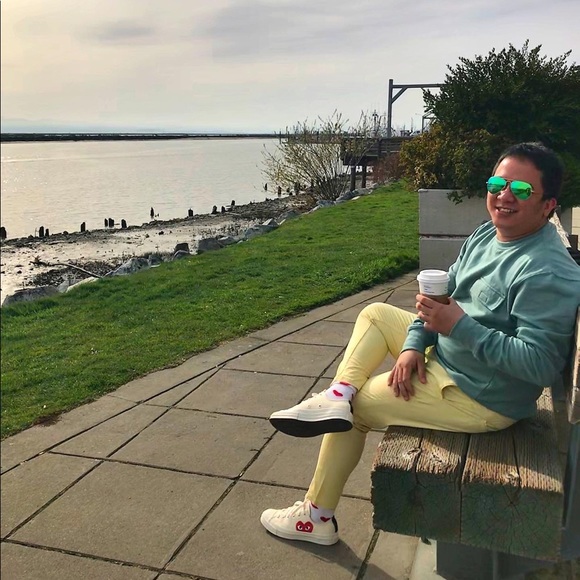 Meet your Posher, Gil - Picture 1 of 1